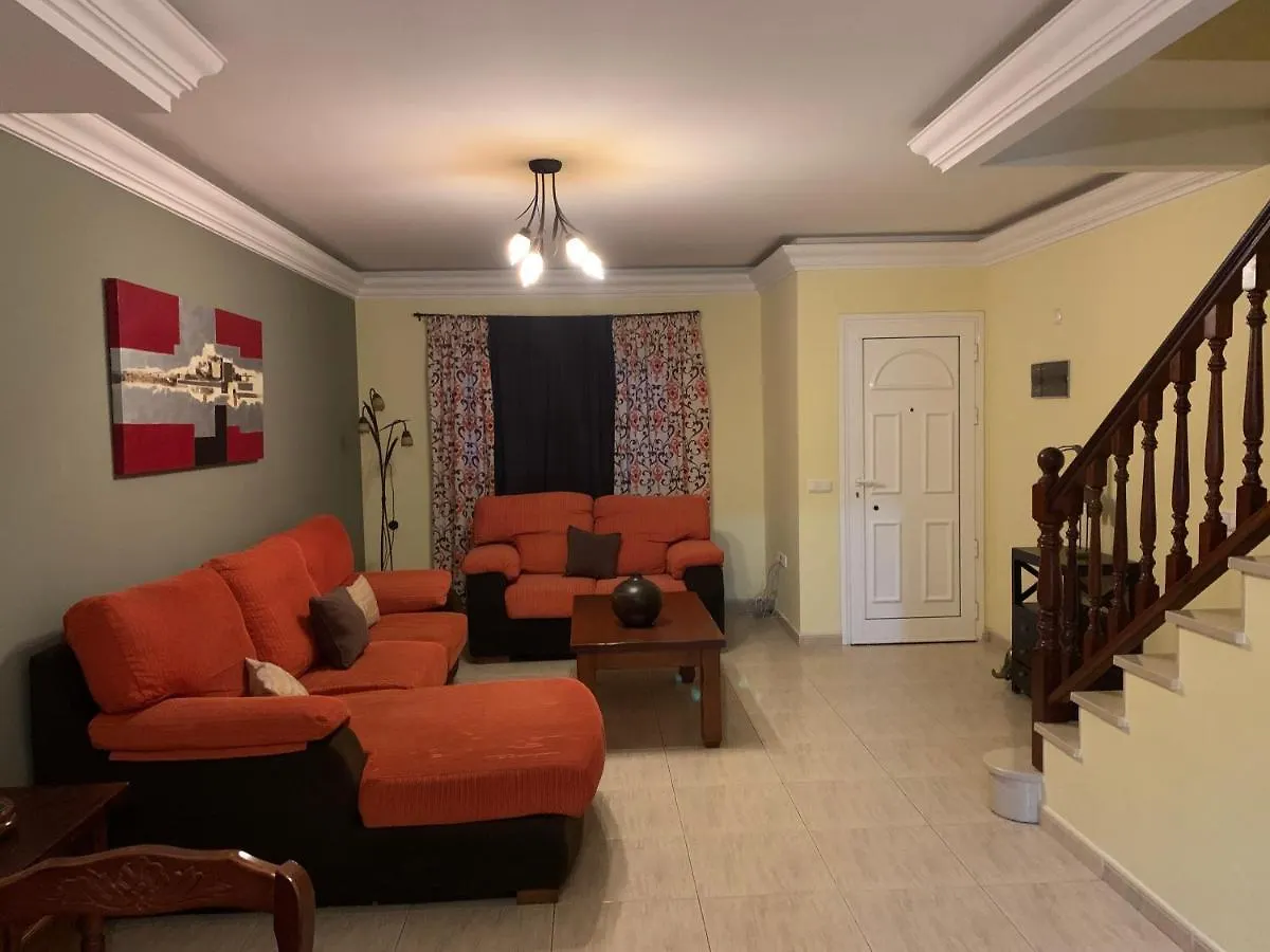 Casa Entera Playa Puerto Del Rosario Villa Puerto del Rosario  Holiday home